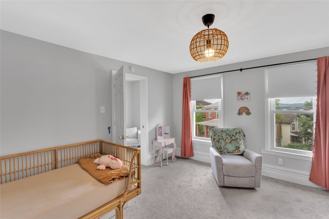 27 Danvers Ave