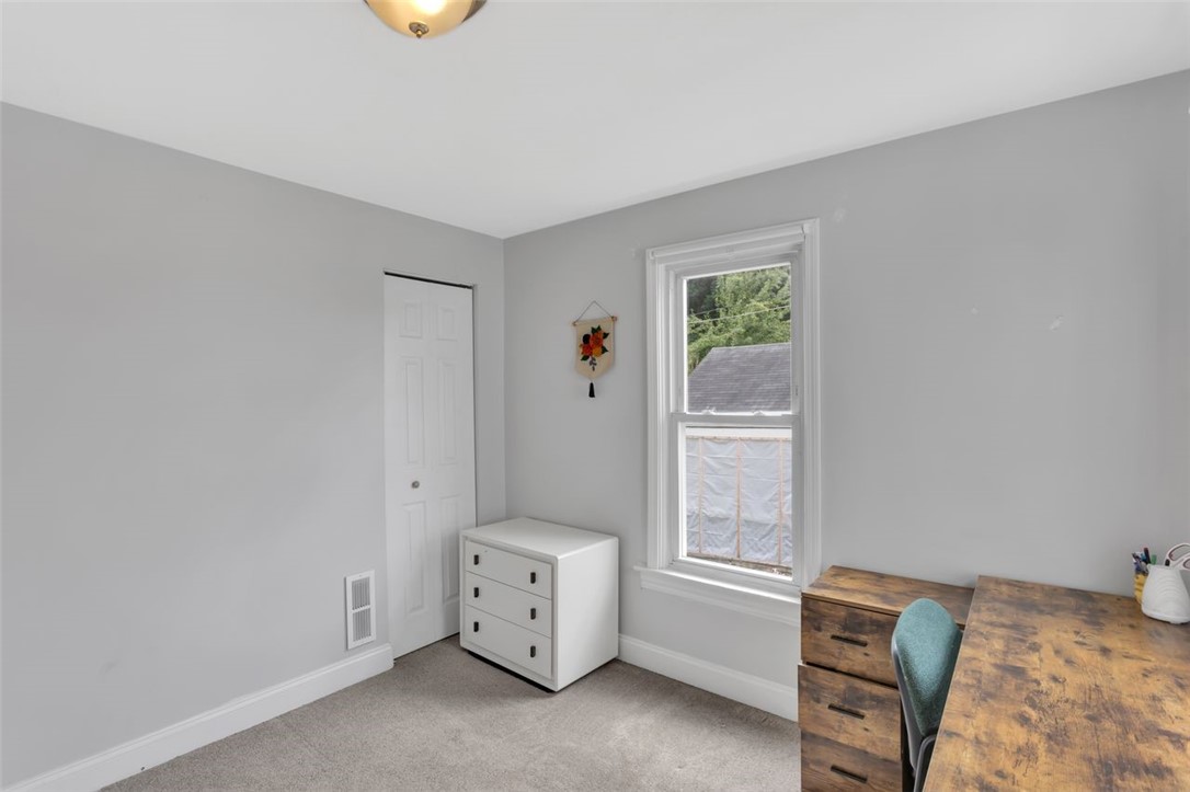 27 Danvers Ave