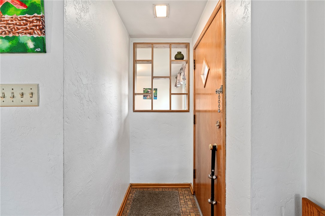 3195 Pinecrest Ct