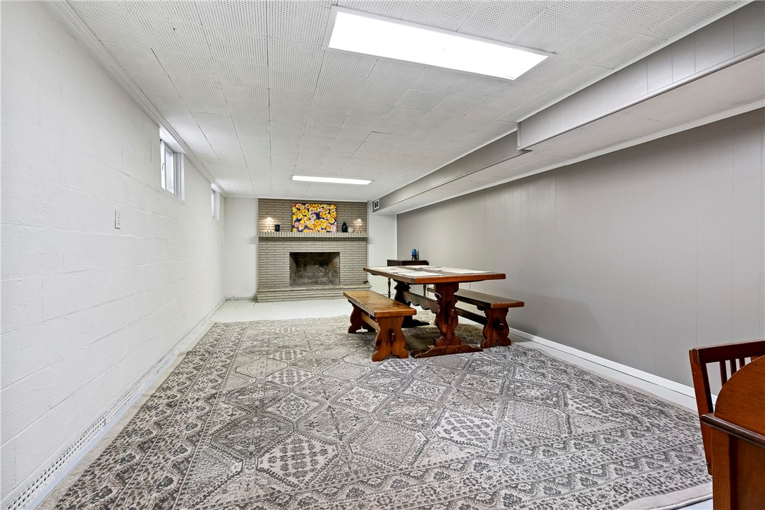 3195 Pinecrest Ct
