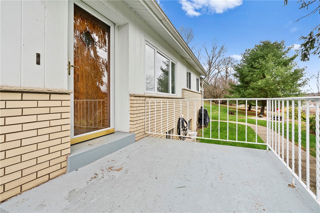 3195 Pinecrest Ct