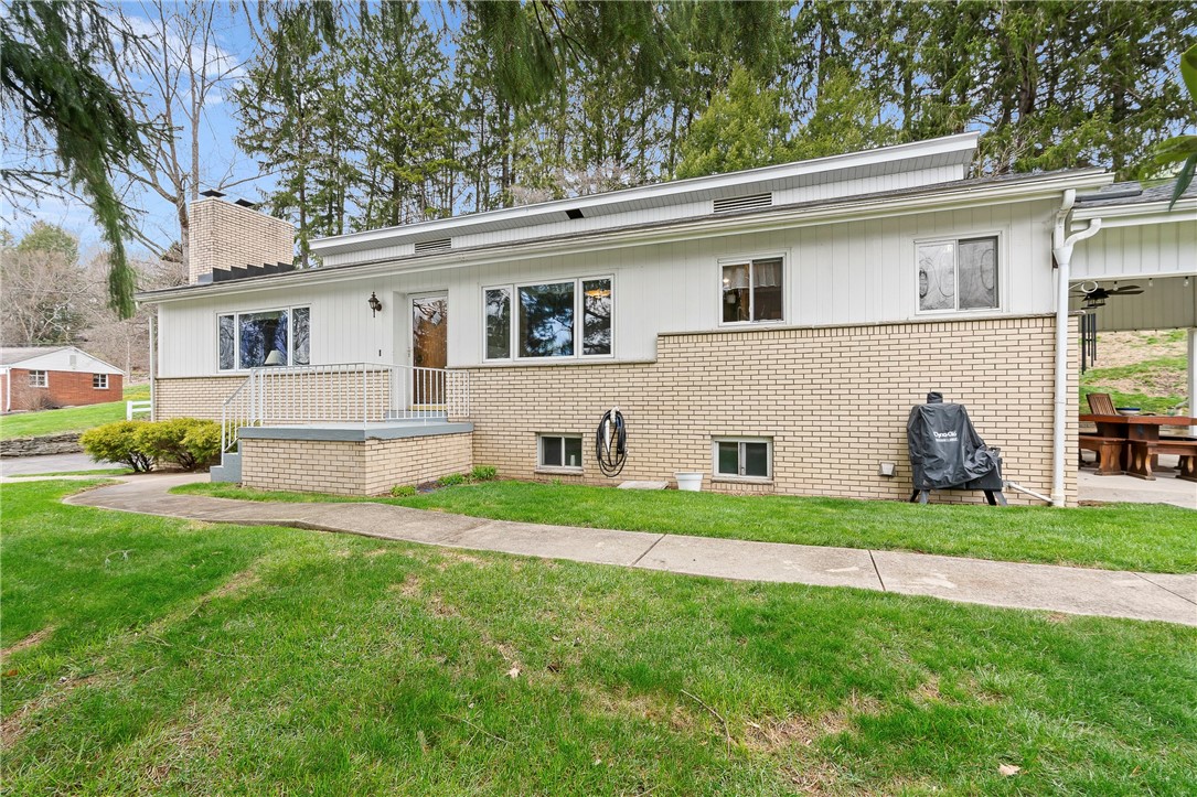 3195 Pinecrest Ct