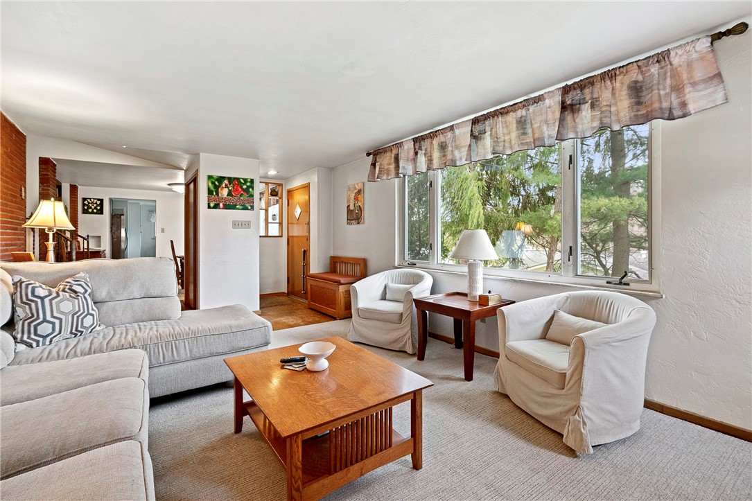 3195 Pinecrest Ct