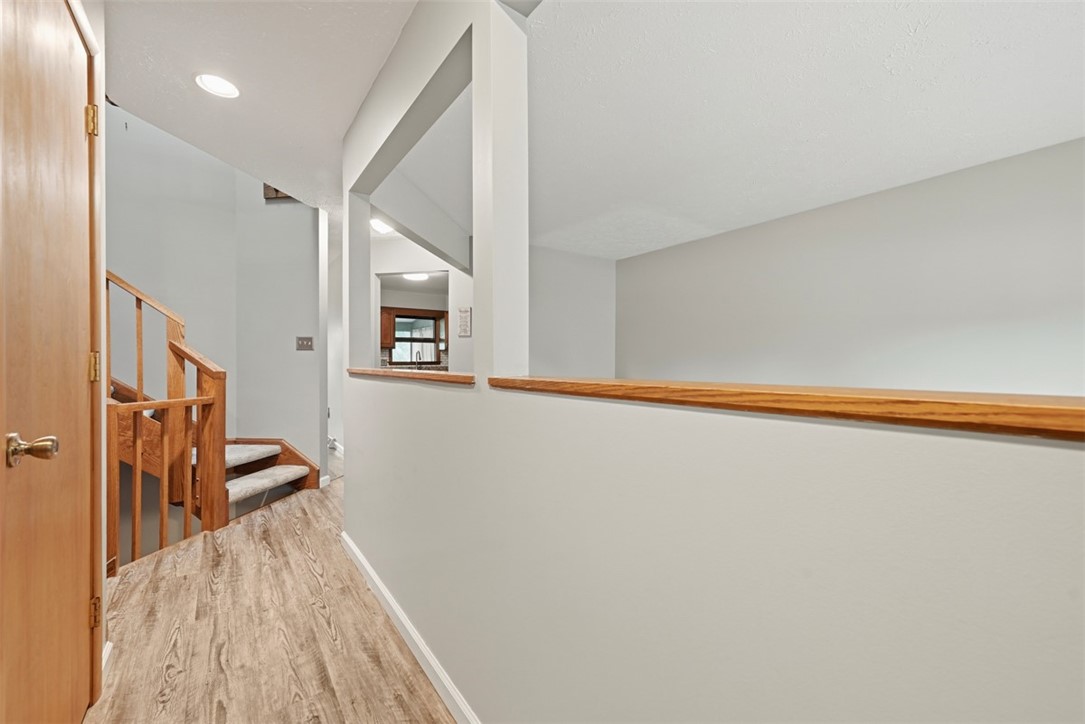 606 Canterbury Dr