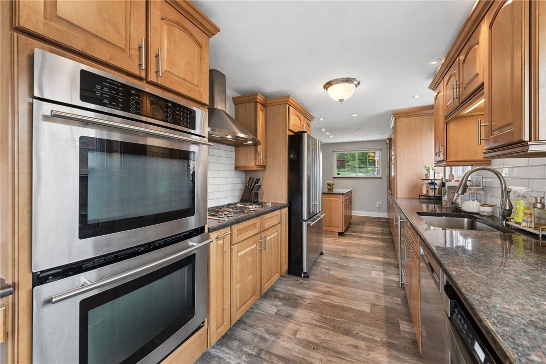 5667 Janet Dr