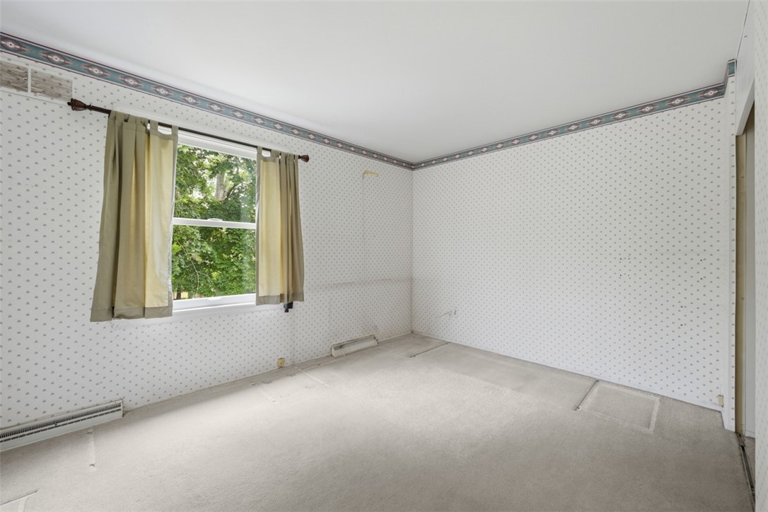 139 E Edgewood Dr