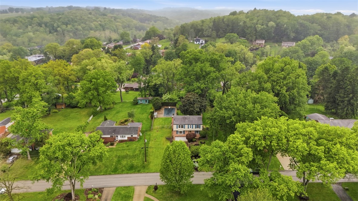 139 E Edgewood Dr