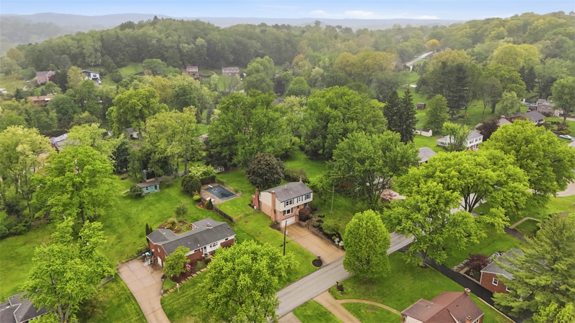 139 E Edgewood Dr