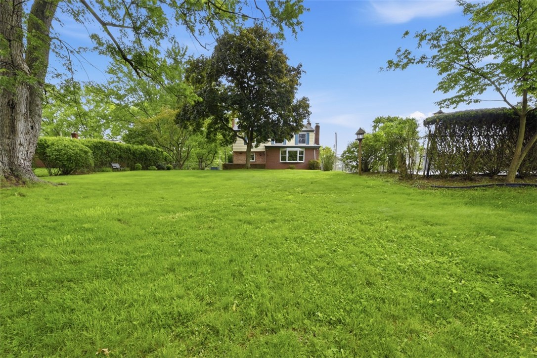 139 E Edgewood Dr