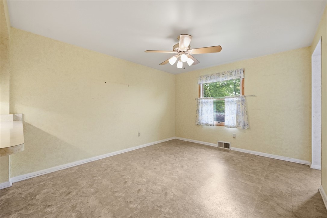 139 E Edgewood Dr