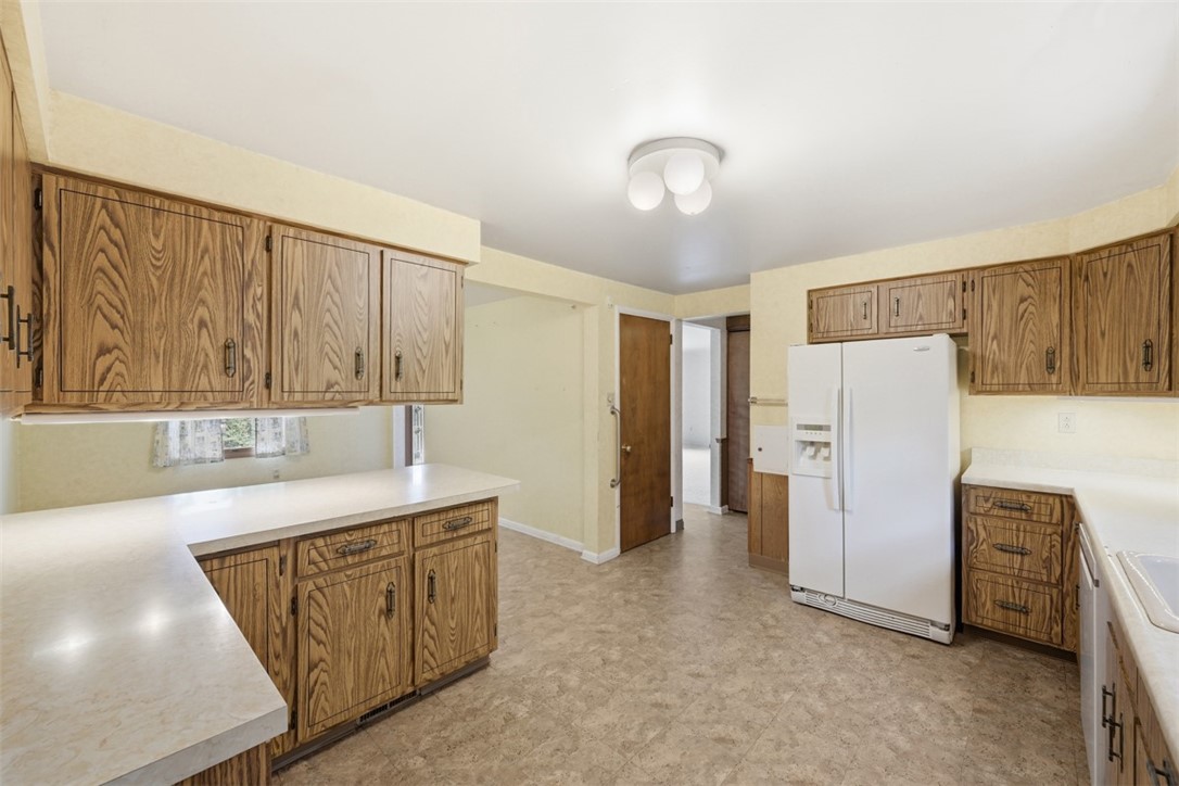 139 E Edgewood Dr