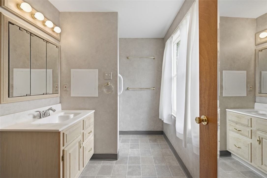 139 E Edgewood Dr