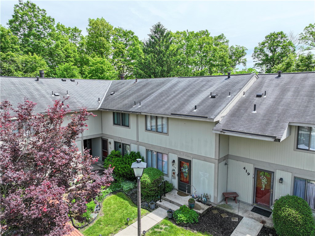 417 Lark Tree Cir