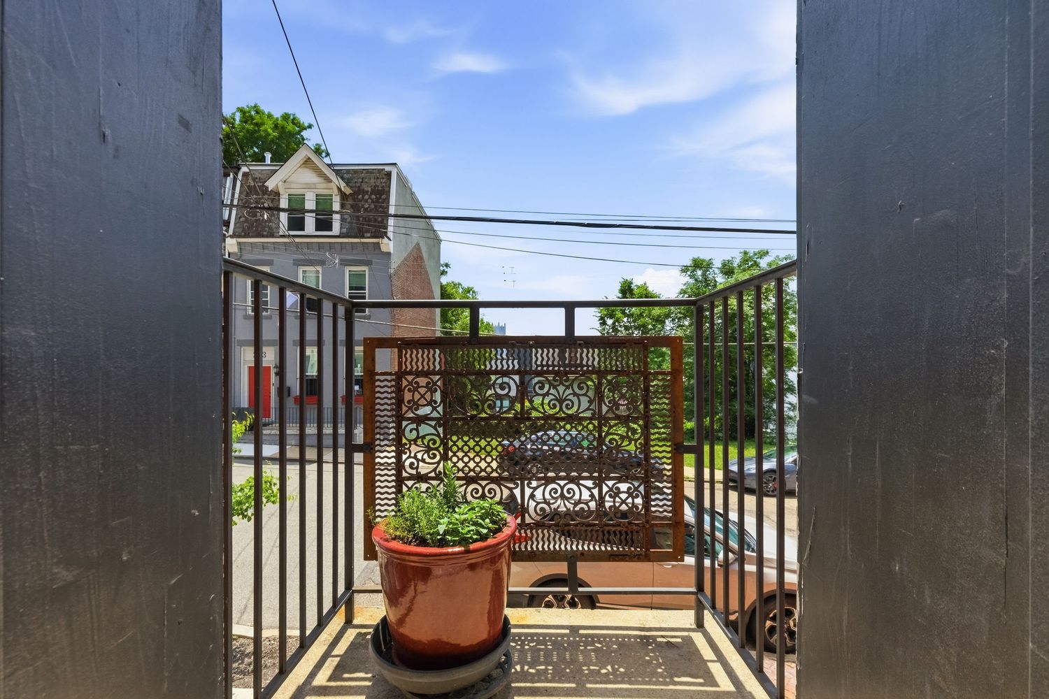 244 E Jefferson STREET