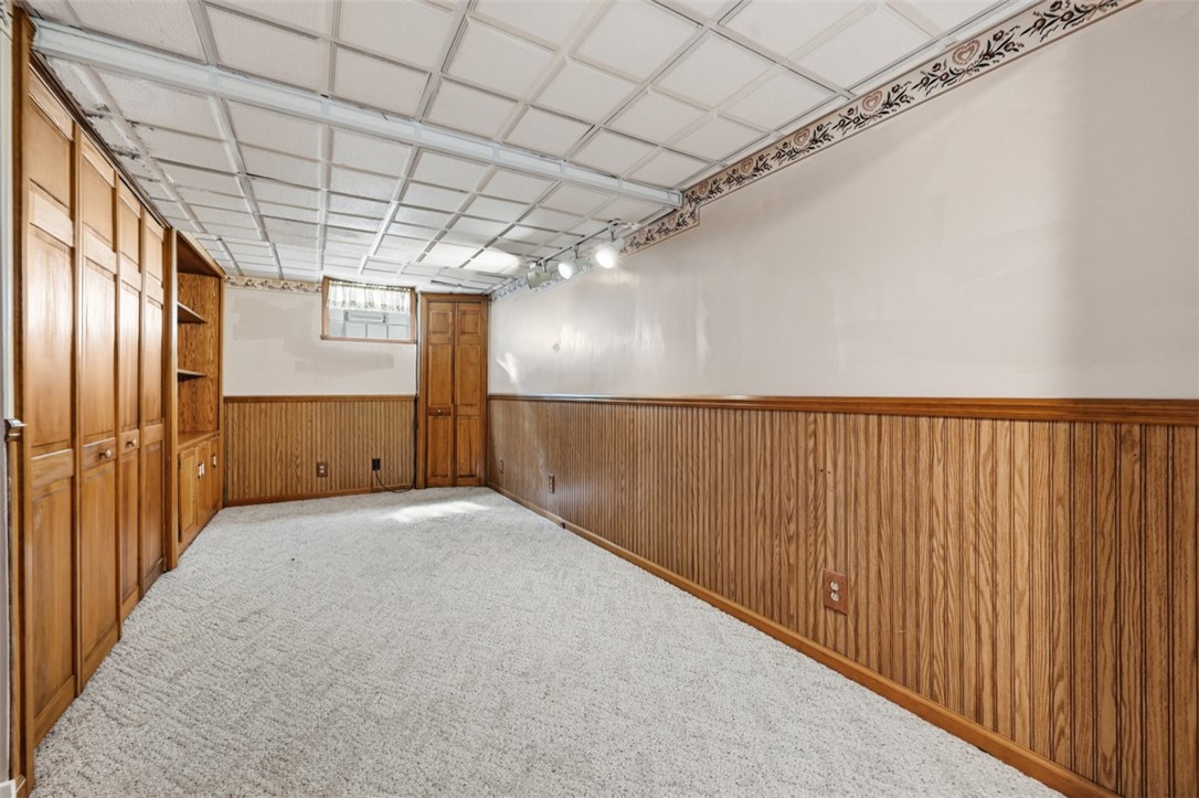 120 Avenue L