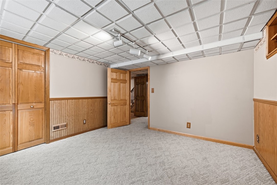 120 Avenue L