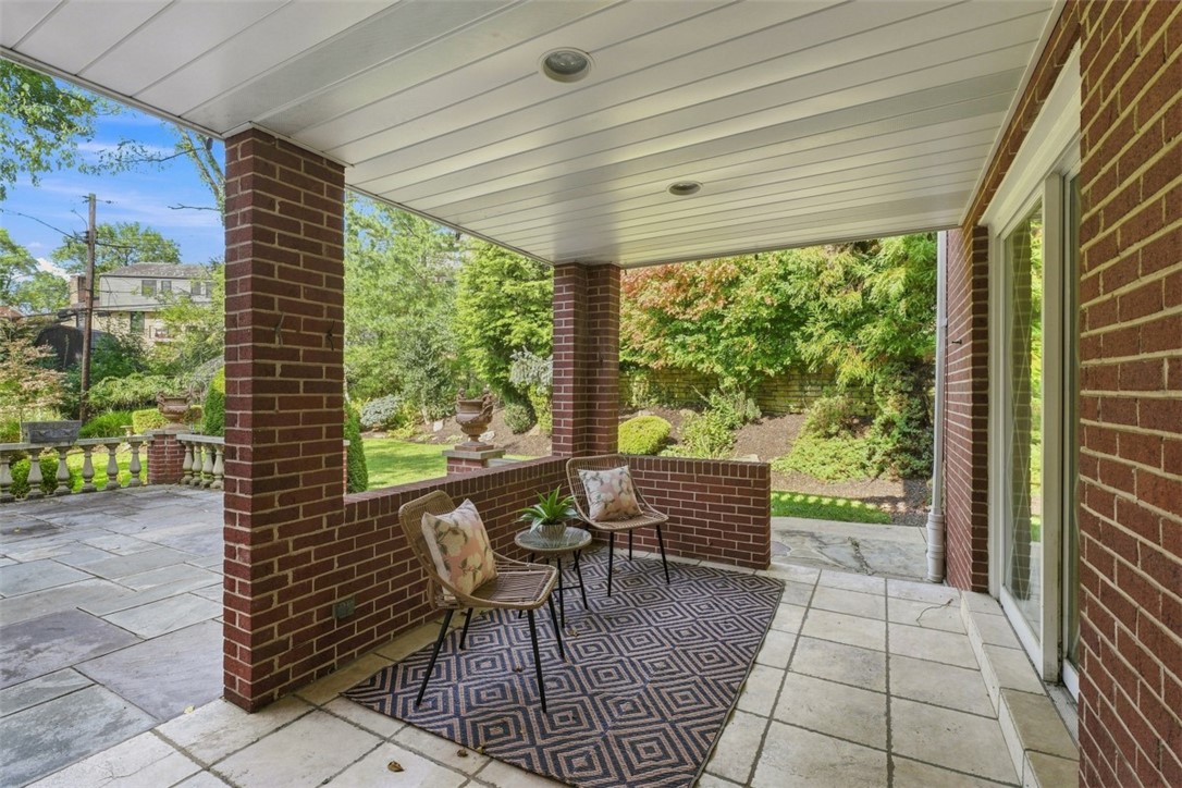 109 Briar Meadows Dr