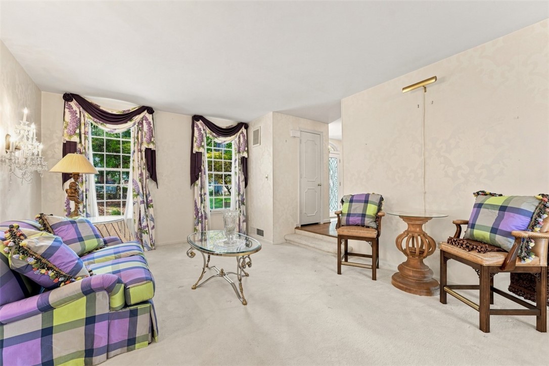 109 Briar Meadows Dr