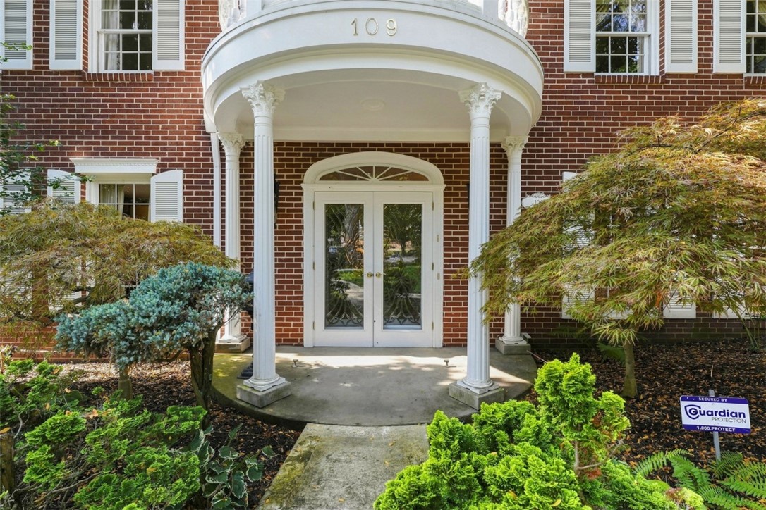 109 Briar Meadows Dr
