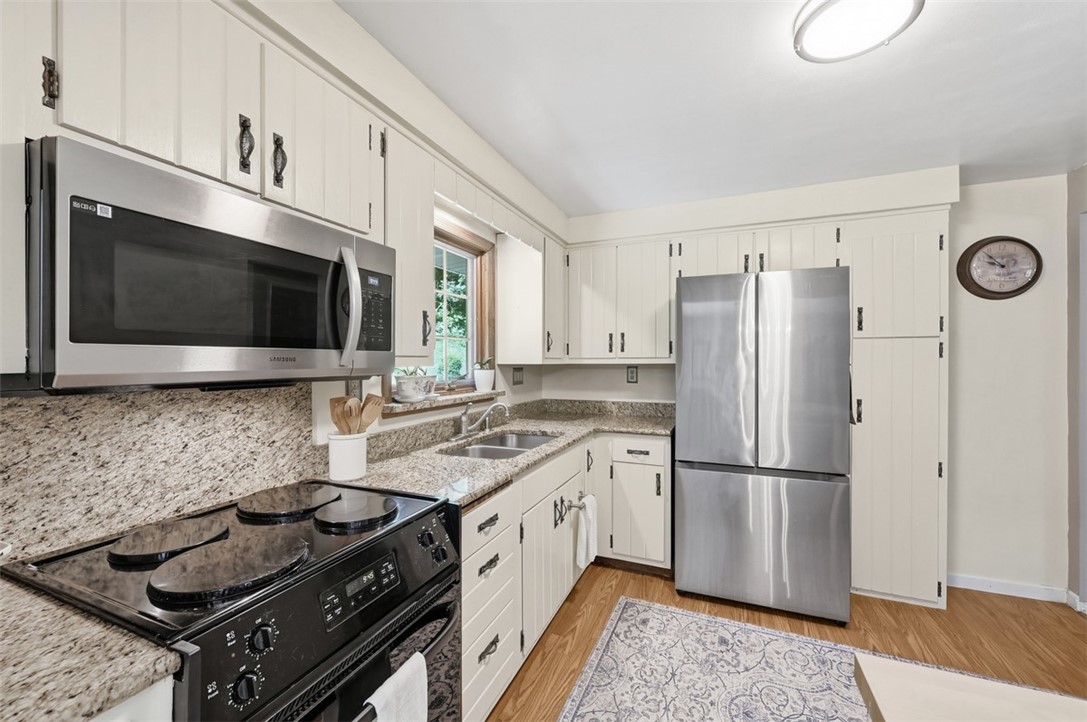 125 Dover Dr