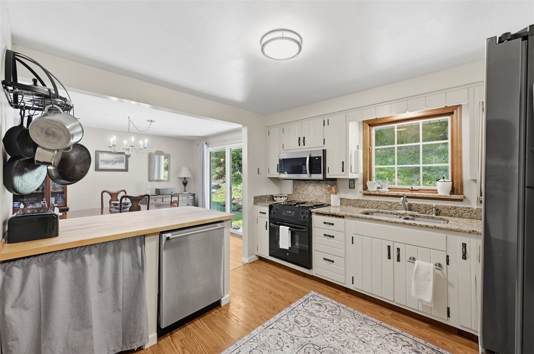 125 Dover Dr