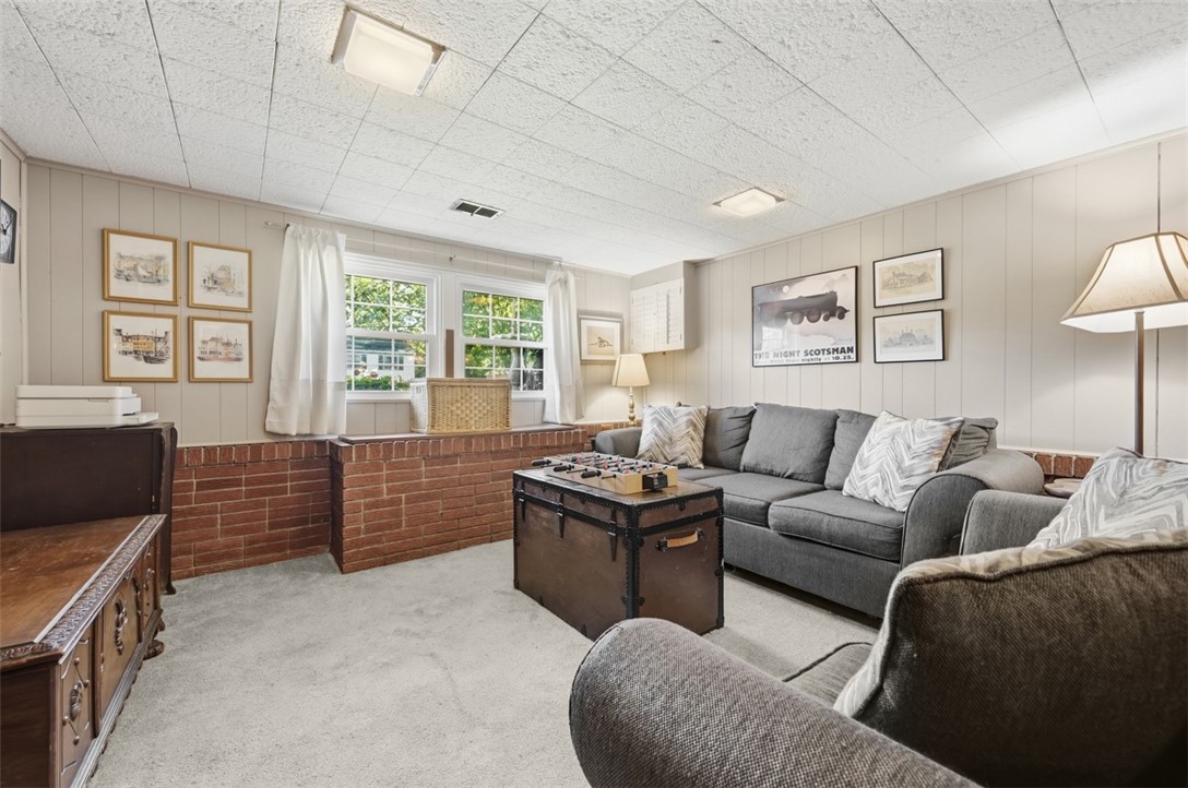 125 Dover Dr