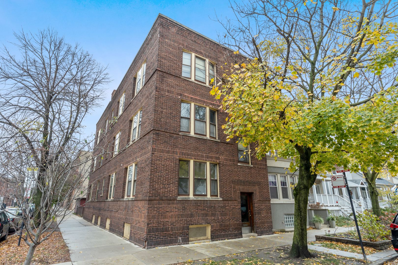 3459 N Paulina Street Unit: 2