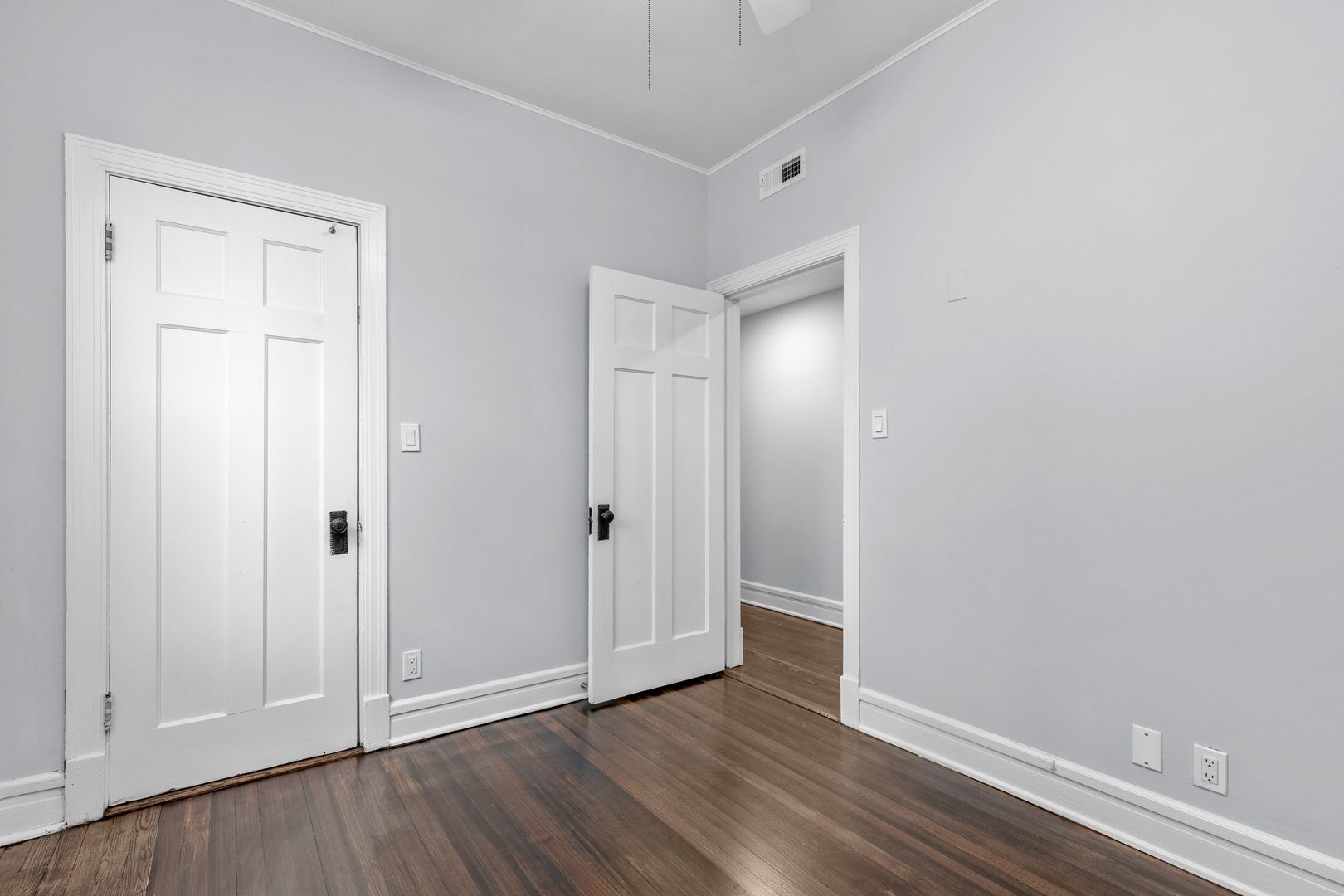3459 N Paulina Street Unit: 2