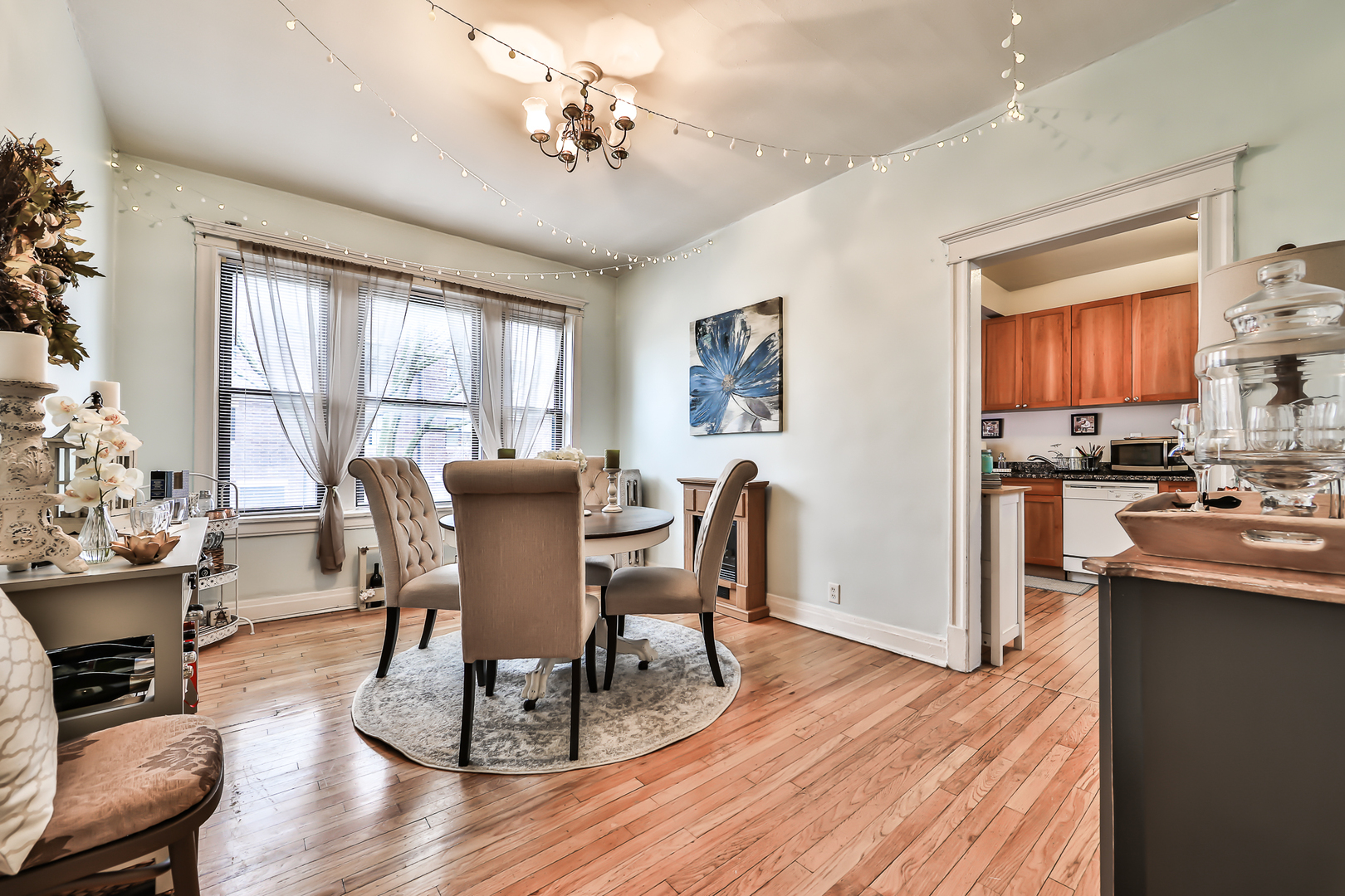 3234 N Southport Avenue Unit: 2