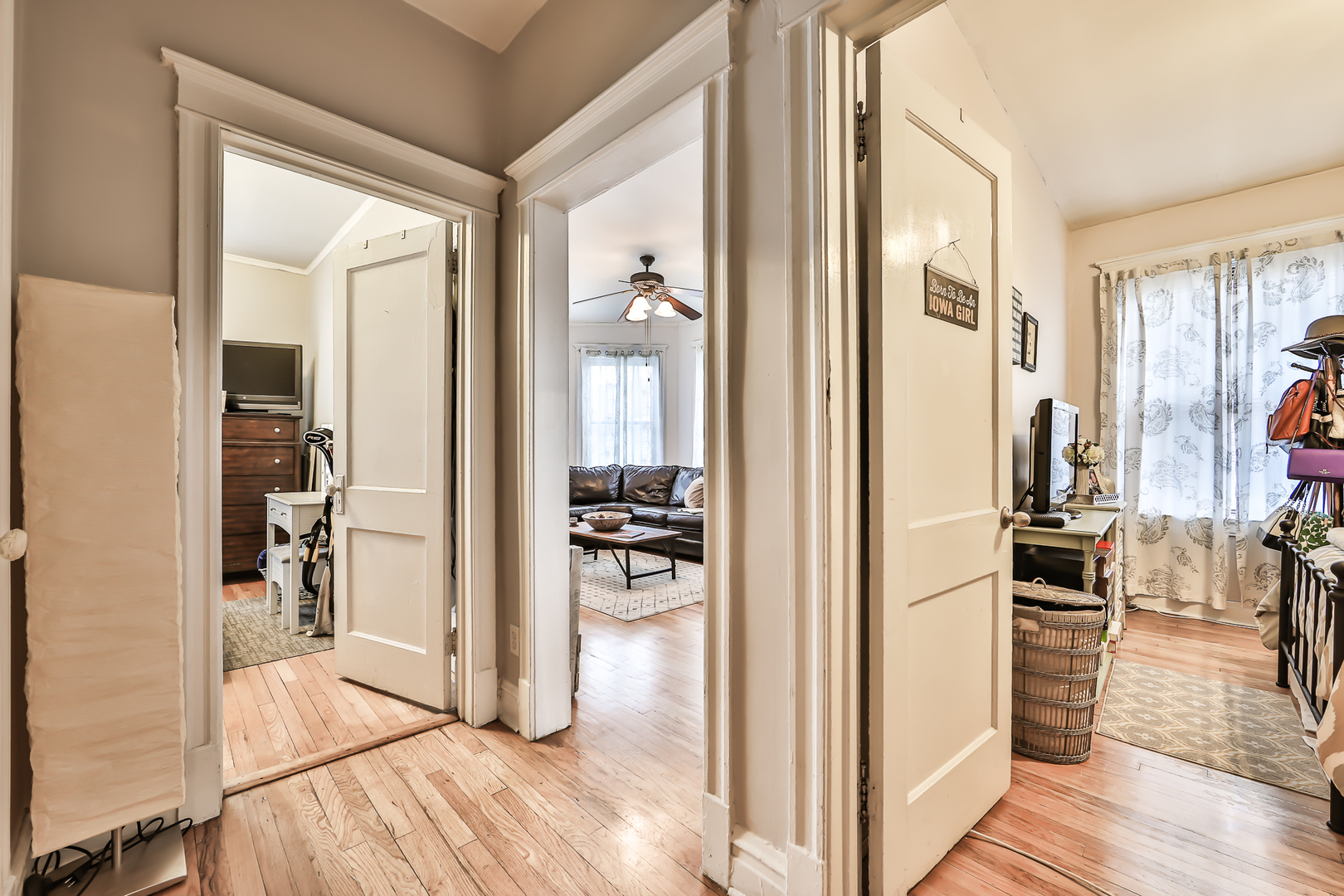 3234 N Southport Avenue Unit: 2