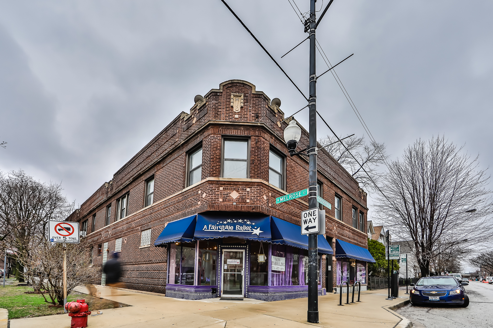3234 N Southport Avenue Unit: 2