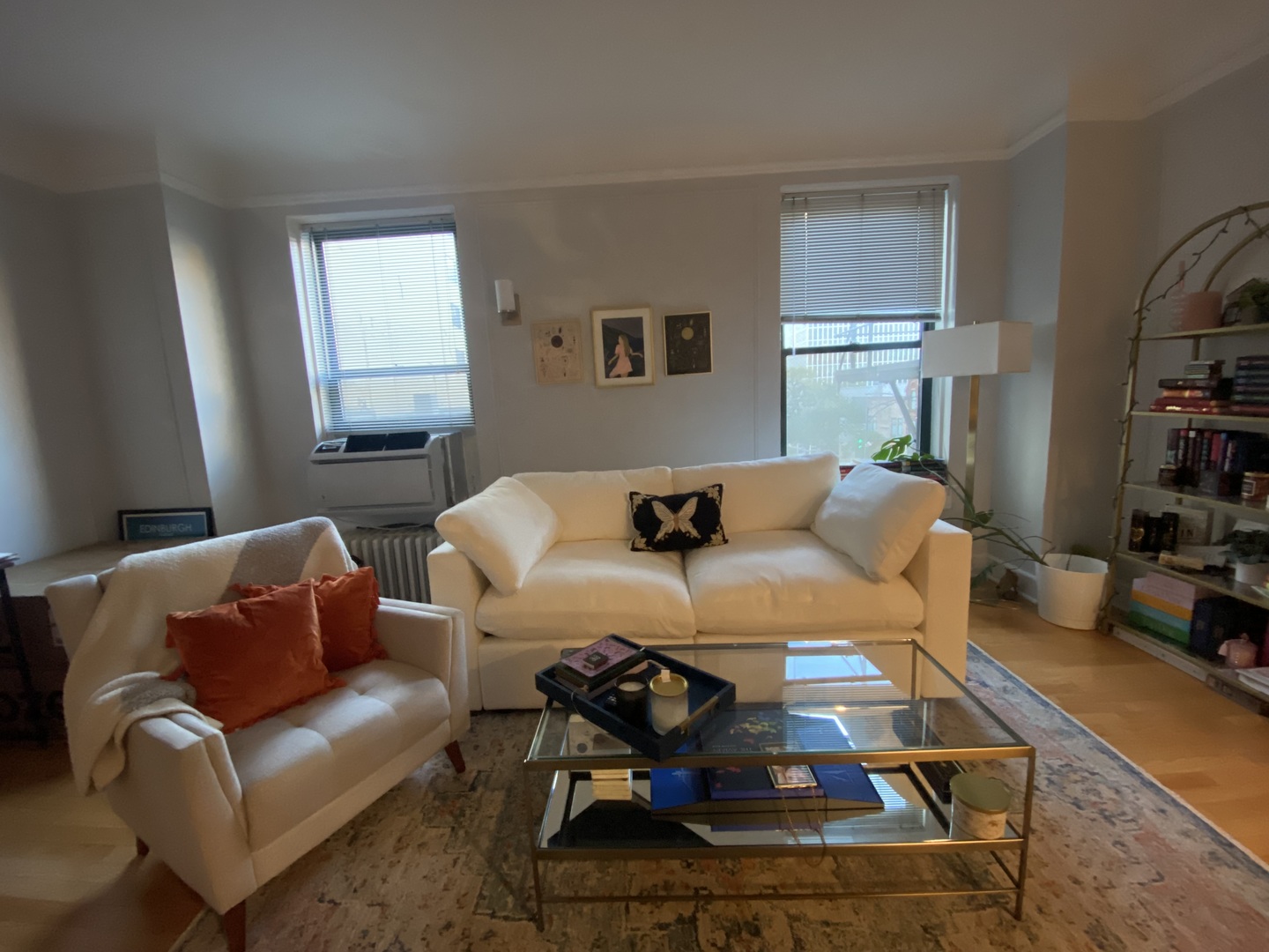 10 W Elm Street Unit: 405