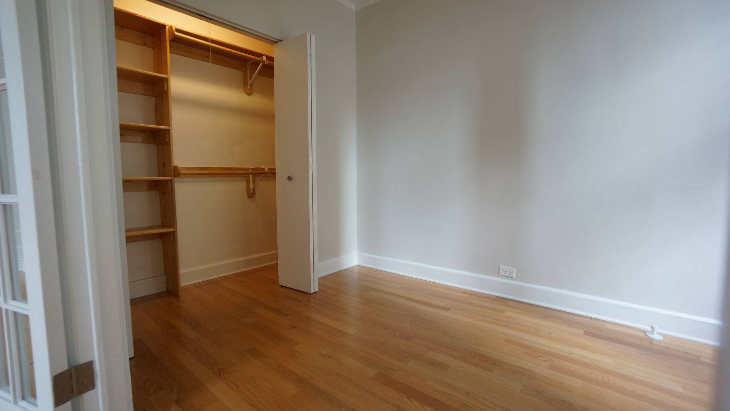 10 W Elm Street Unit: 405