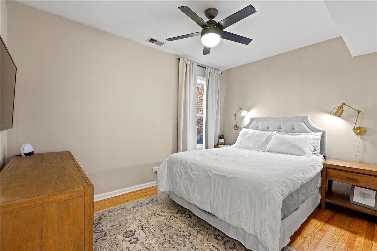 3132 N Clifton Avenue Unit: 3N