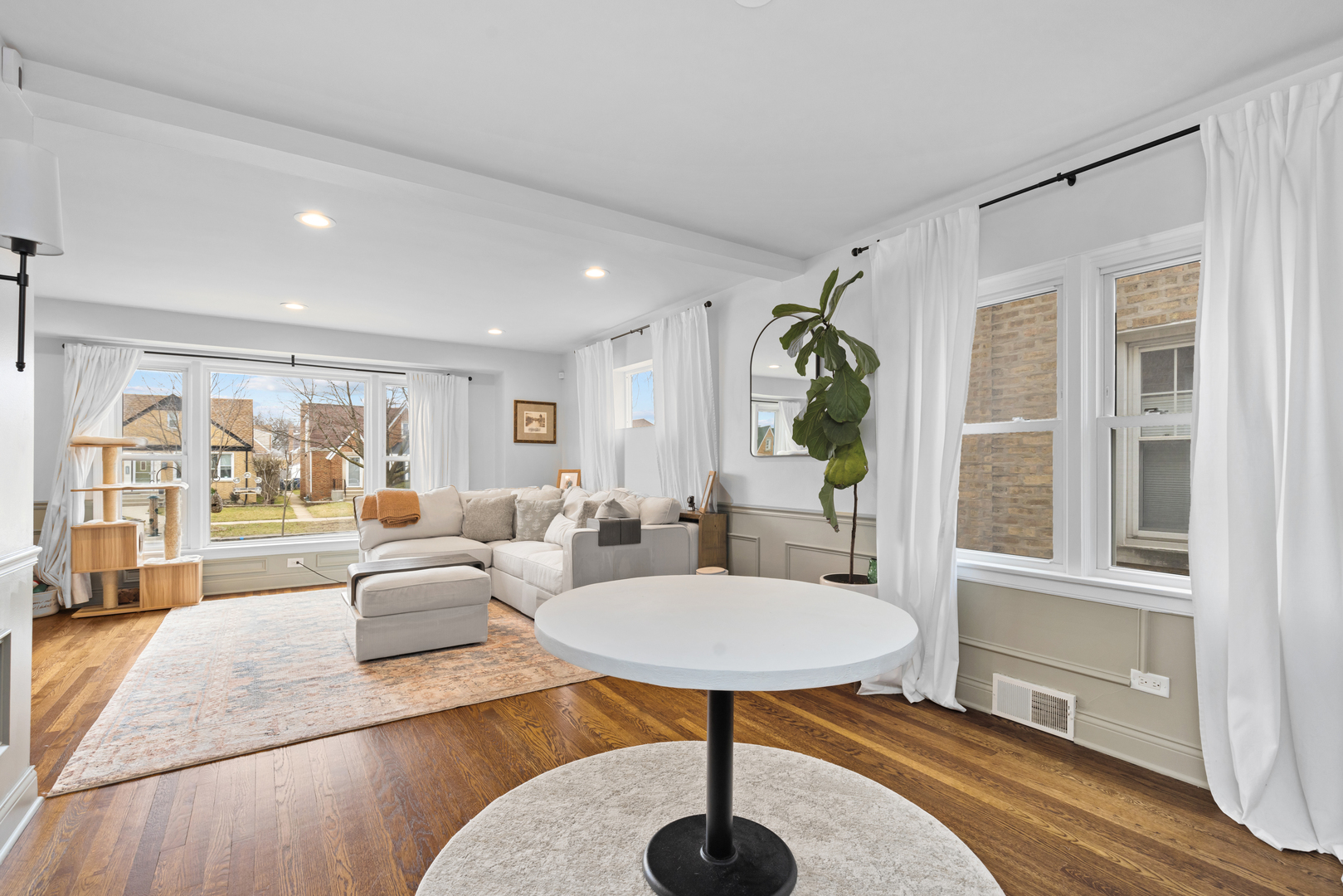 1618 N 78th Court