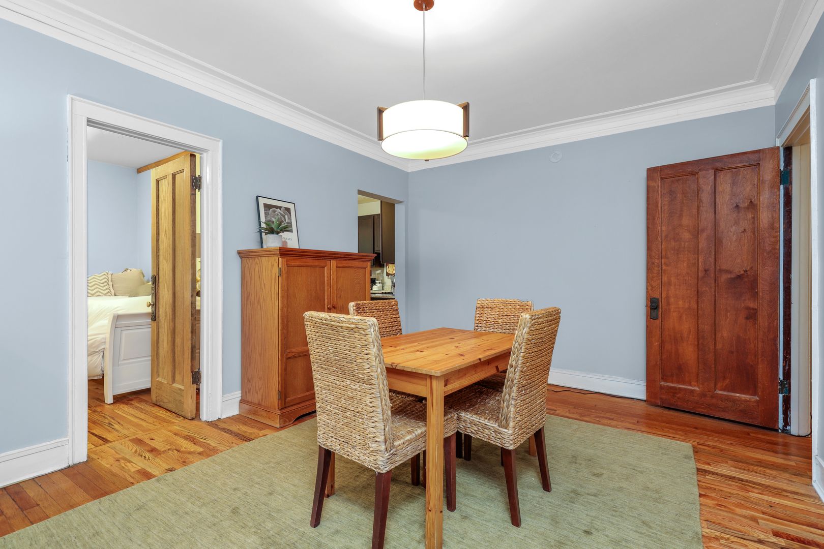 5012 N Winchester Avenue Unit: 2
