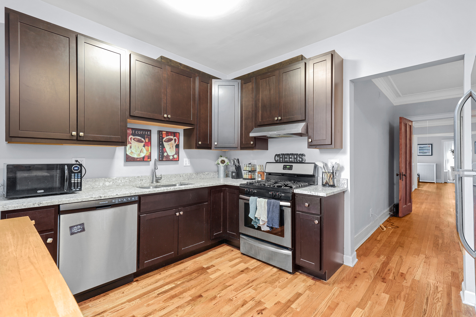 5012 N Winchester Avenue Unit: 2