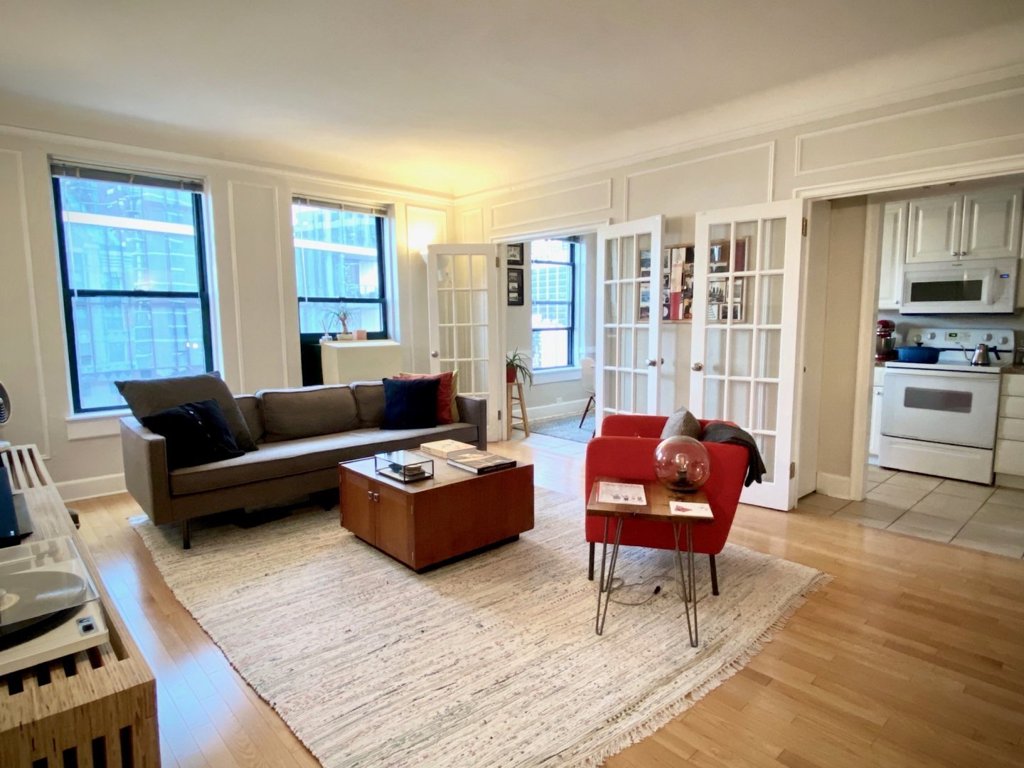 10 W Elm Street Unit: 1608