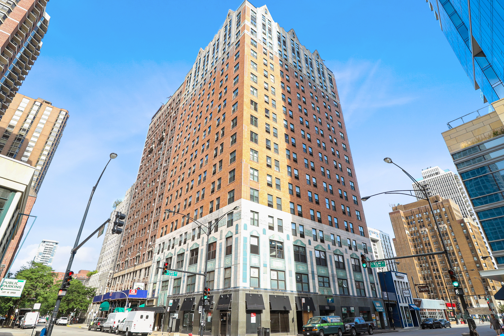 10 W Elm Street Unit: 606