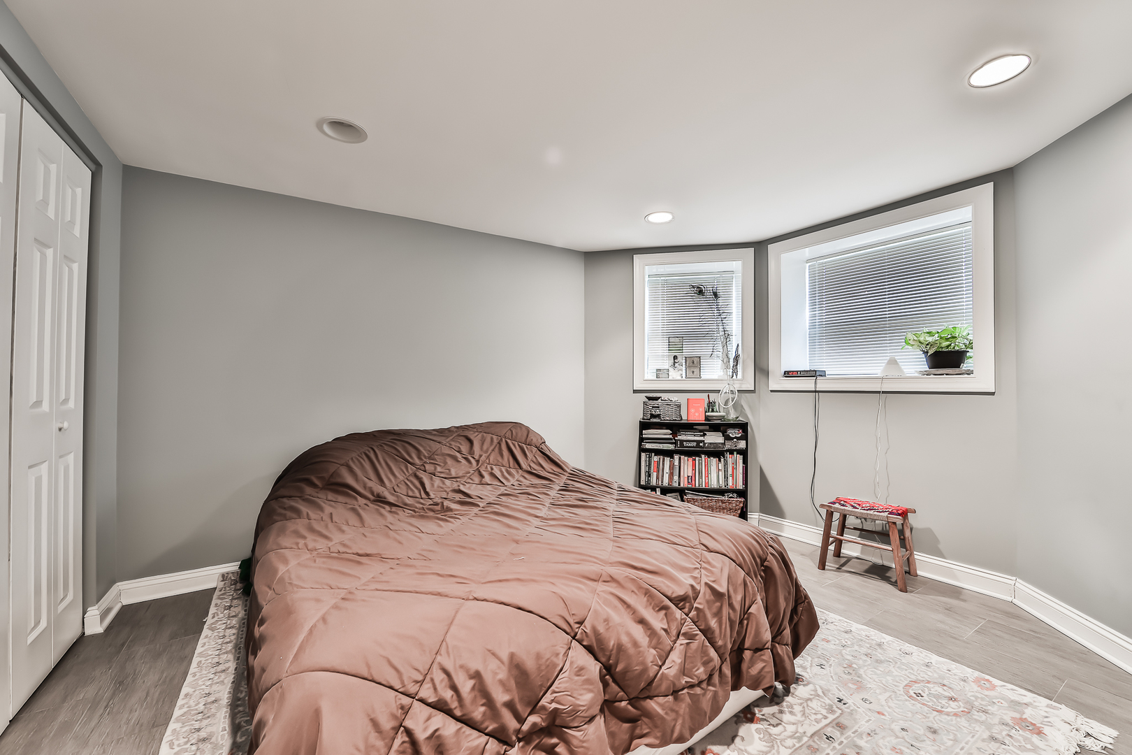 3901 N Hamilton Avenue Unit: 1