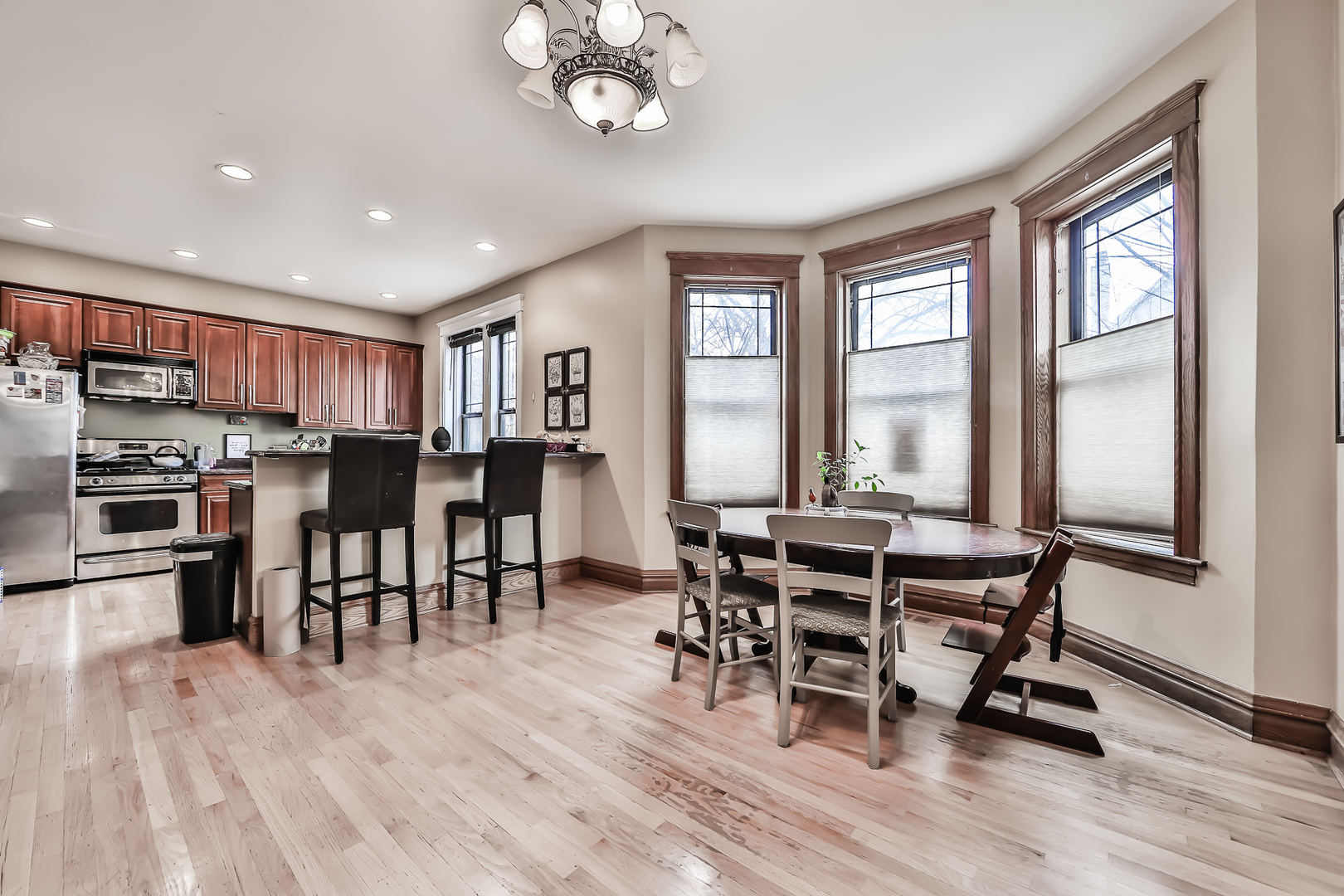 3901 N Hamilton Avenue Unit: 1