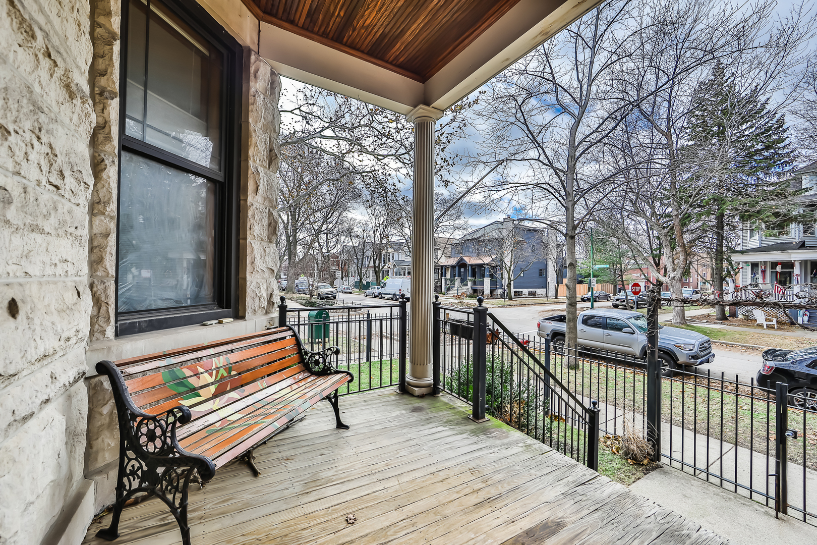 3901 N Hamilton Avenue Unit: 1