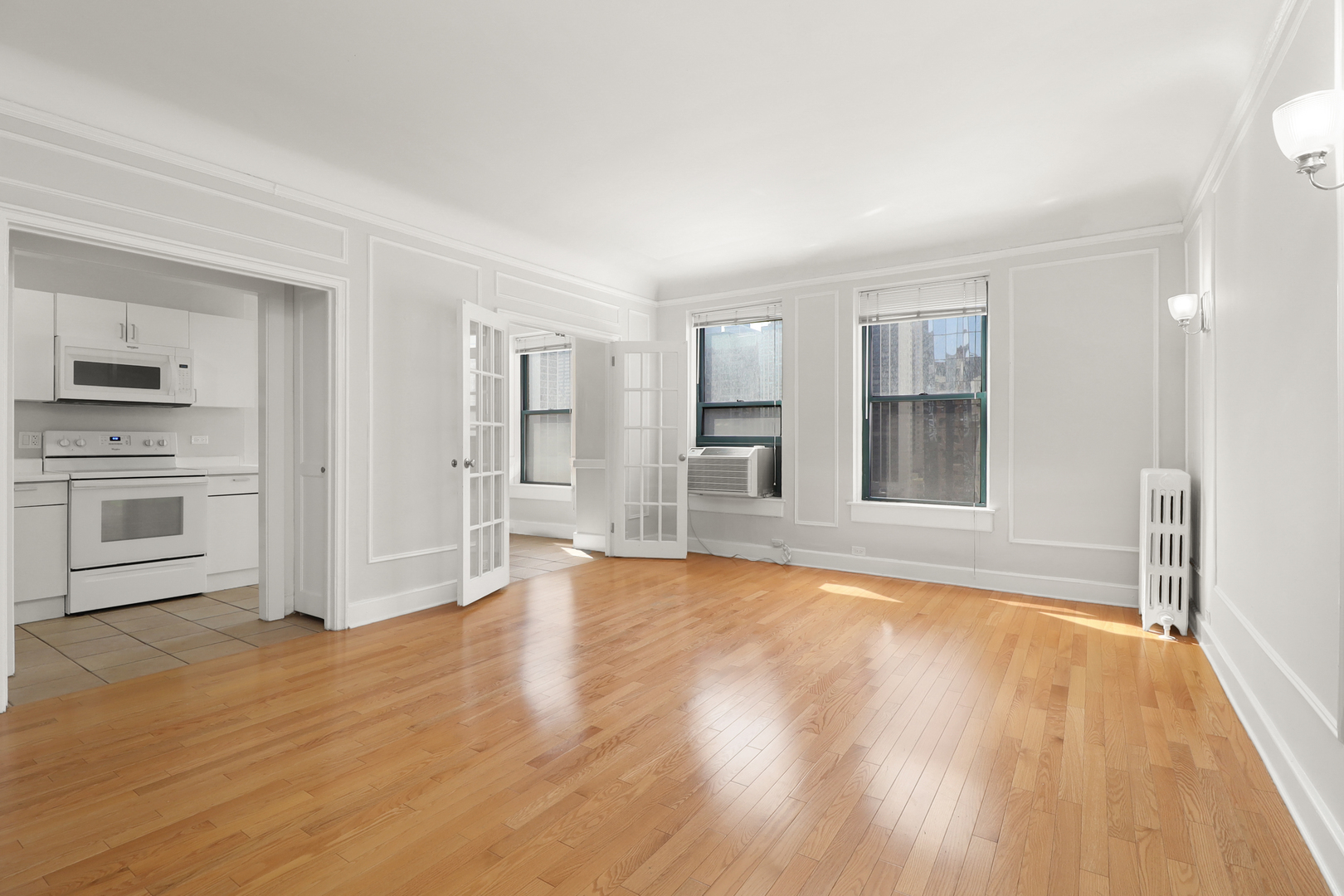 10 W Elm Street Unit: 602