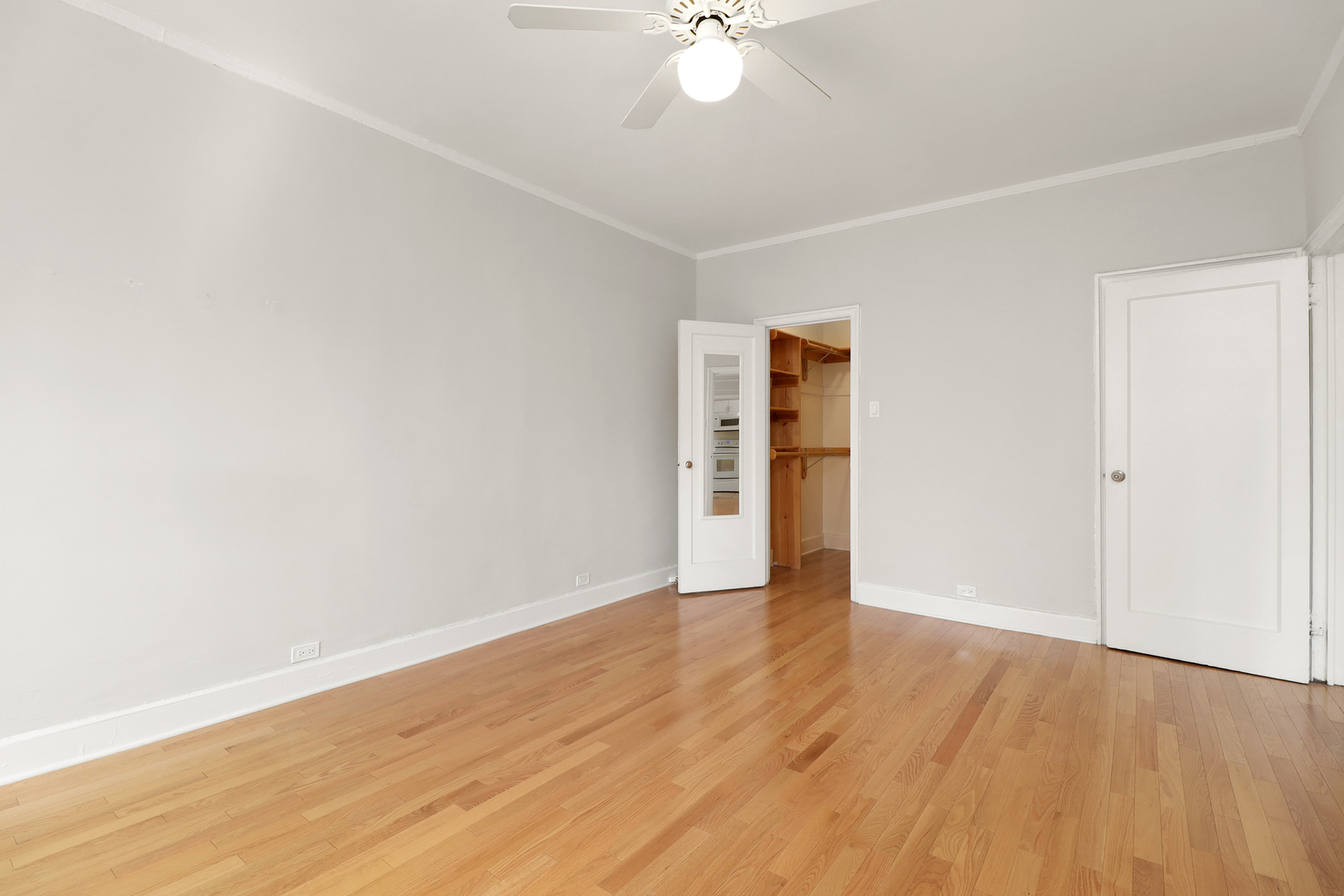 10 W Elm Street Unit: 602