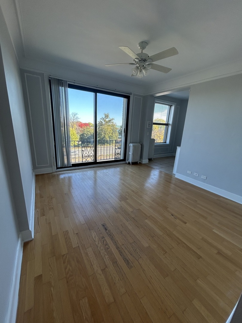 3330 N Lake Shore Drive Unit: 4B