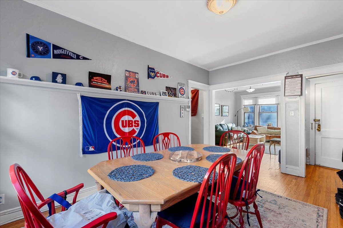 1406 W Melrose Street Unit: 1