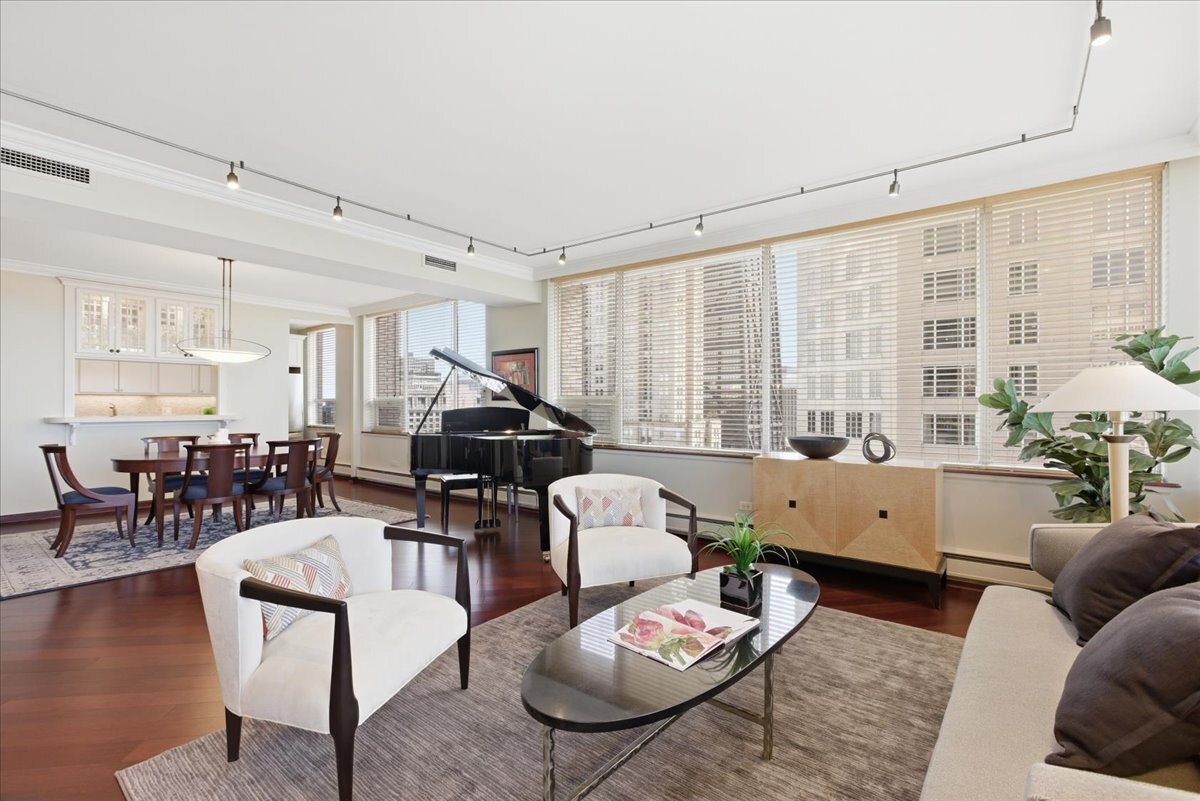 1000 N LAKE SHORE Plaza Unit: 30C