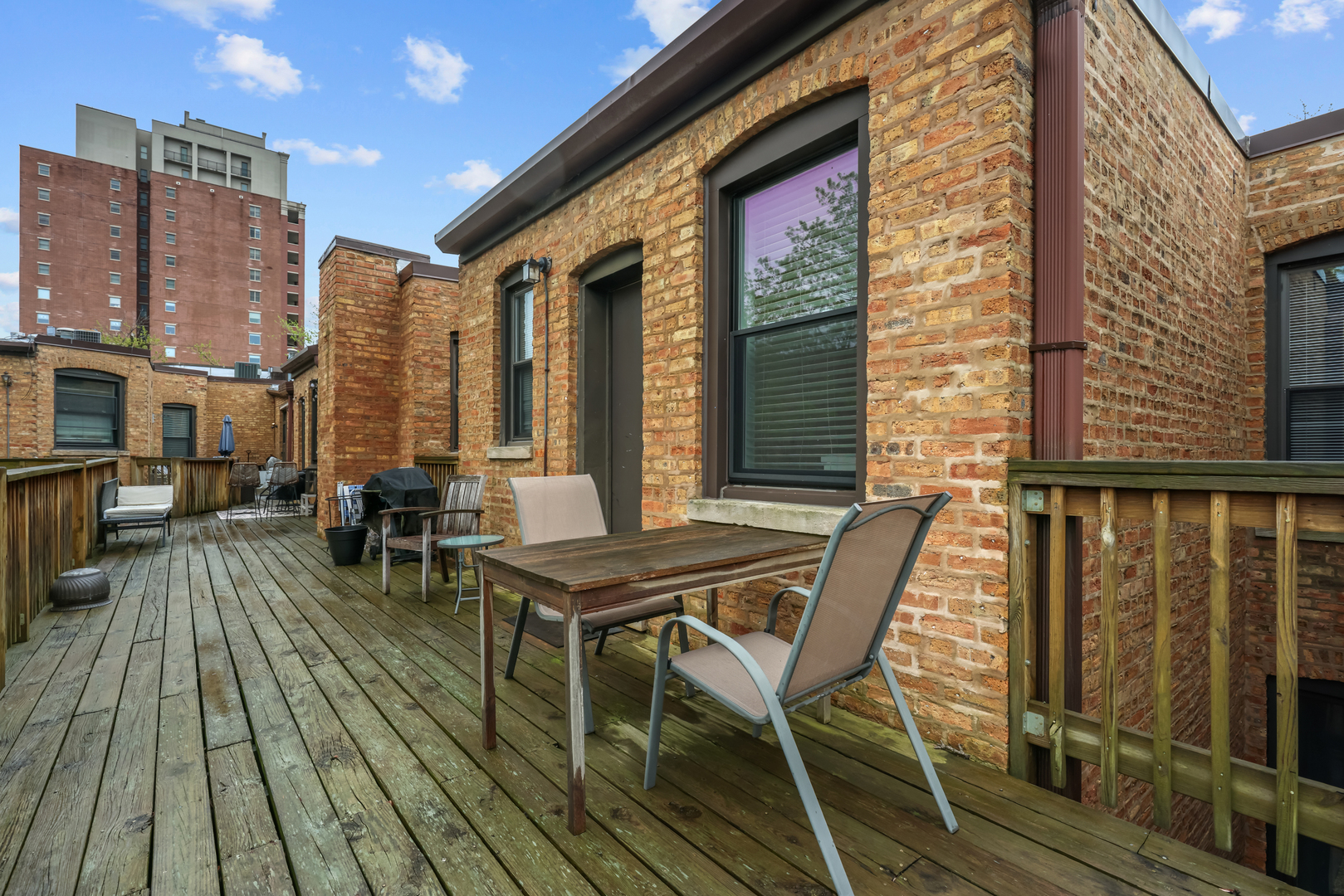 908 W Grace Street Unit: 3