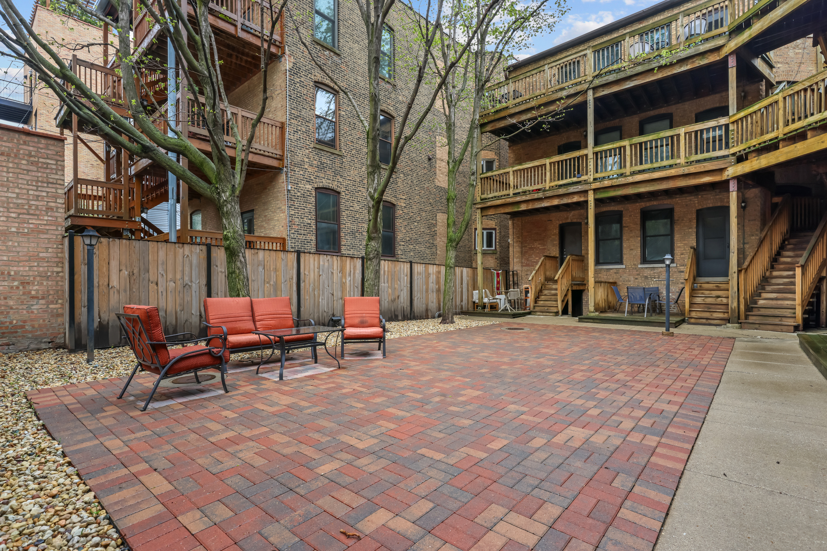 908 W Grace Street Unit: 3