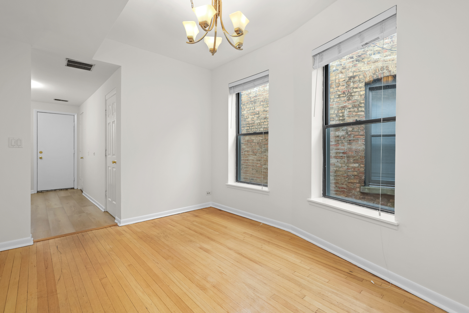 908 W Grace Street Unit: 3